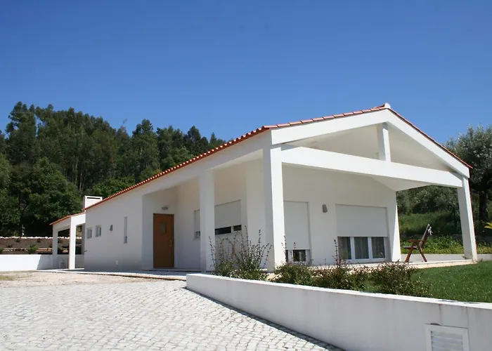 Encosta Da Camarinha Hébergement de vacances *